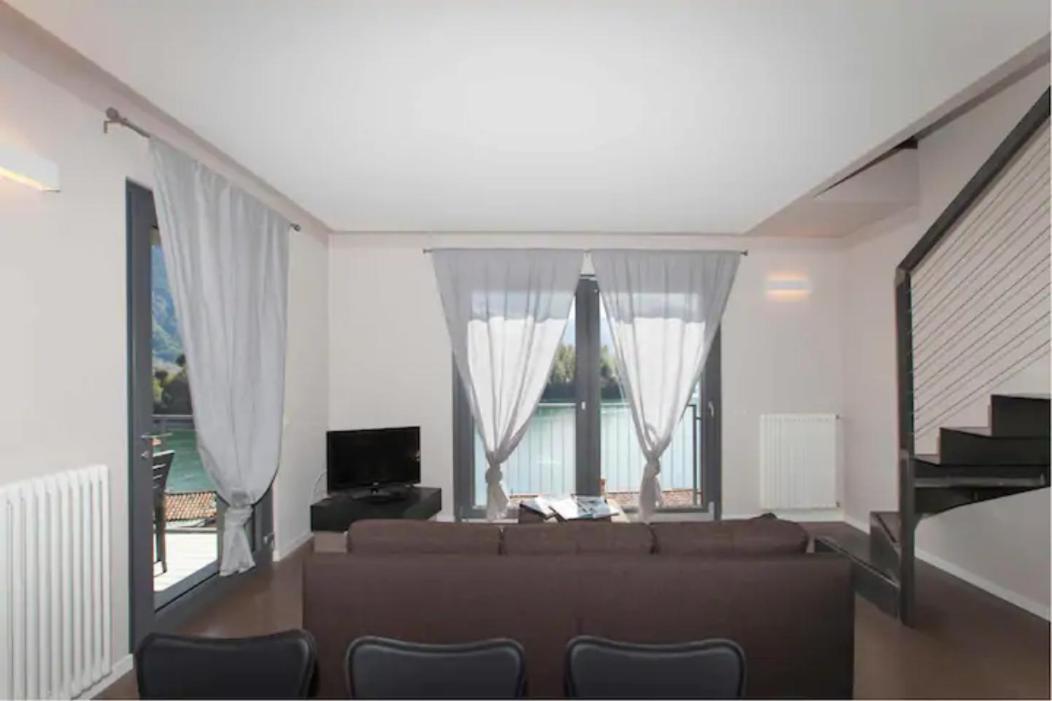 Appartamento Mulino Residence Comacina オッスッチョ エクステリア 写真